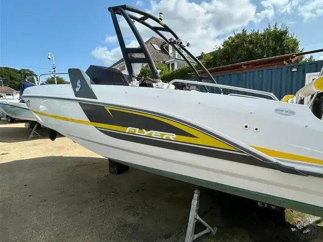 Beneteau Flyer 6.6 Sport Deck