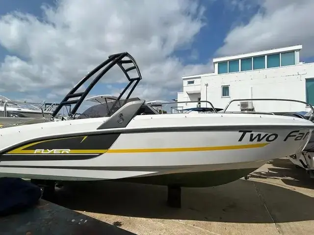 Beneteau Flyer 6.6 Sport Deck