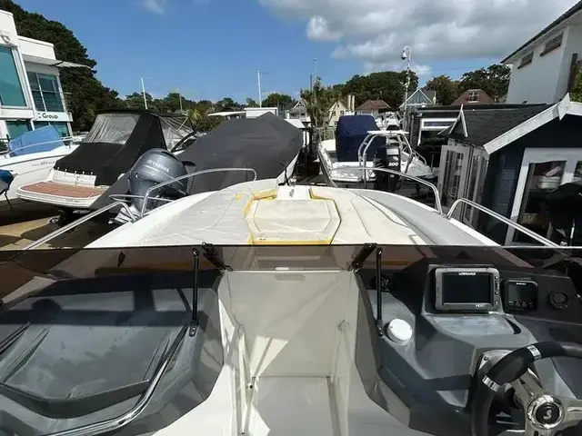 Beneteau Flyer 6.6 Sport Deck