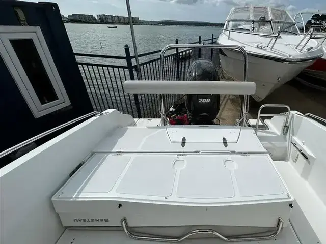 Beneteau Flyer 6.6 Sport Deck