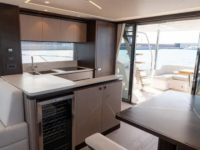 Sunseeker Manhattan 68