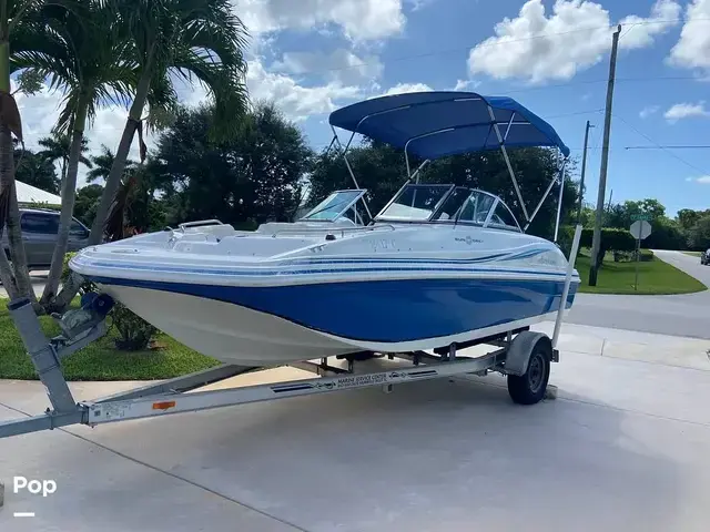 Hurricane Sundeck 187