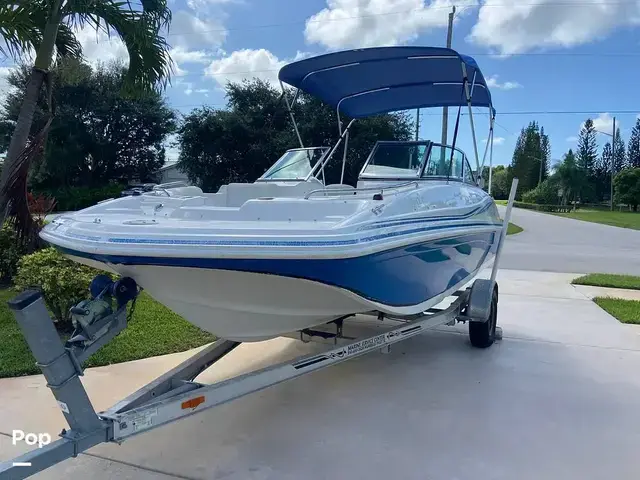 Hurricane Sundeck 187