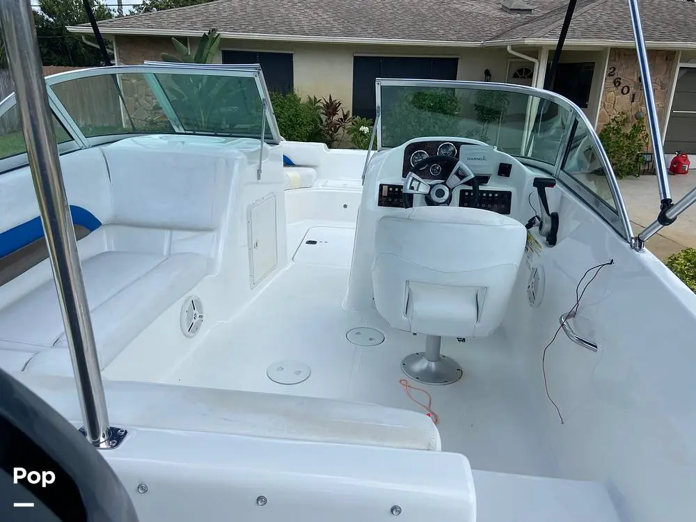 2013 Hurricane sundeck 187 ob