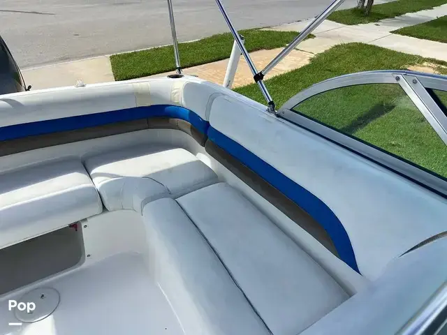 Hurricane Sundeck 187