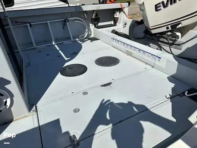 Boston Whaler 21 Outrage (Justice Edition)