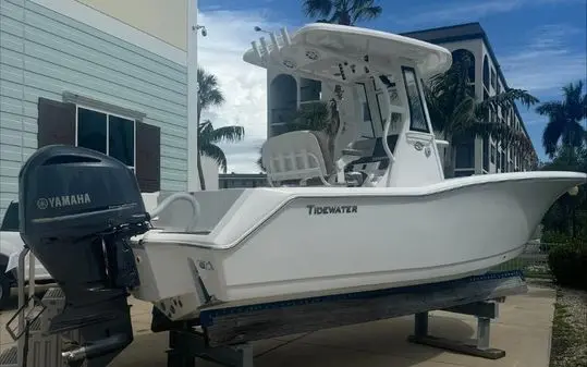 2024 Tidewater Boats 232 cc adventure