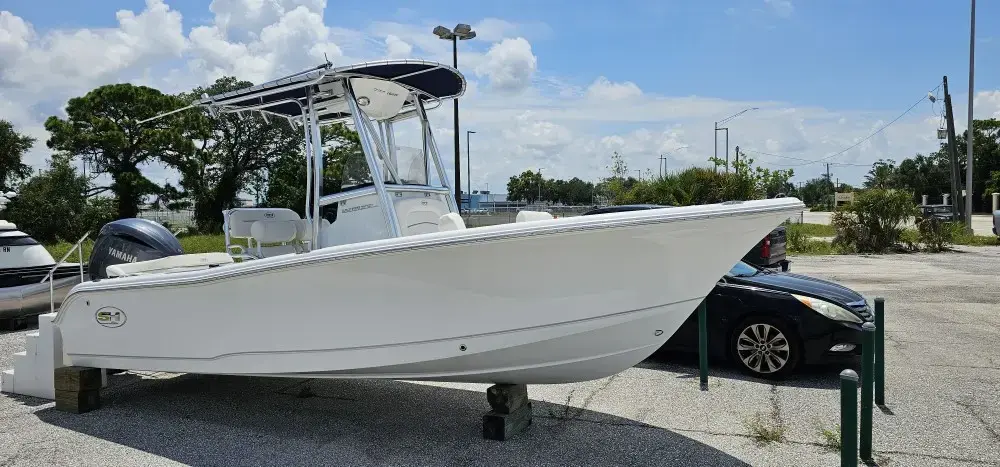 2024 Sea Hunt ultra 219