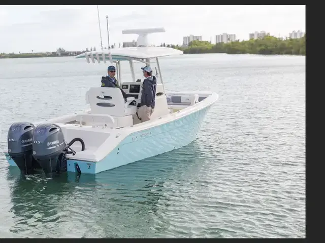 Cobia Boats 240 CC