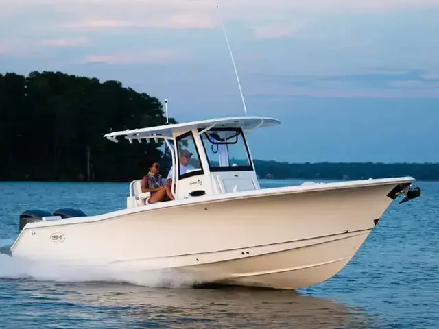 Sea Hunt Boats Gamefish 30 Cc "Coffin Box"