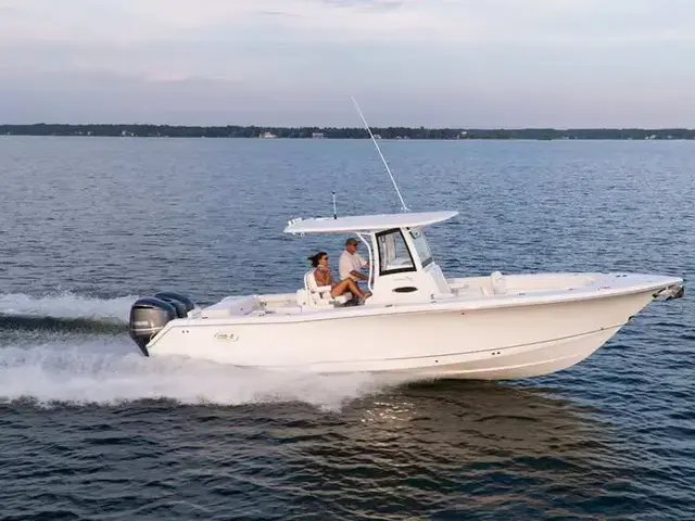 Sea Hunt Boats Gamefish 30 Cc "Coffin Box"