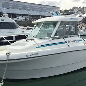 1999 Jeanneau Merry Fisher 635