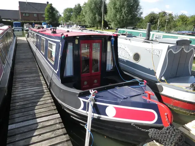 Colecraft Narrowboat