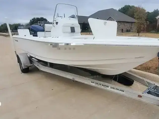 Tidewater Boats 1900 Bay Max