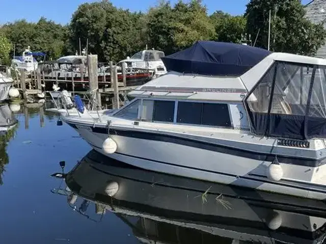 Bayliner 2450