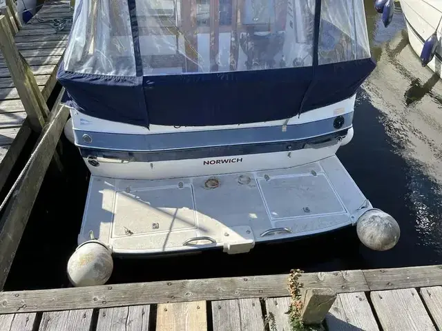 Bayliner 2450