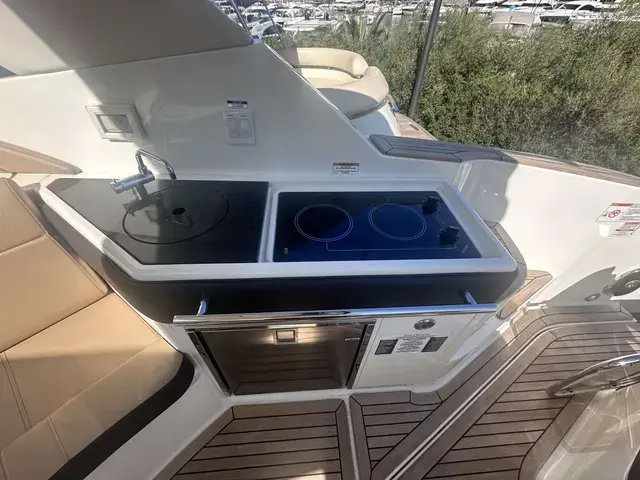 Sea Ray Sundancer 320