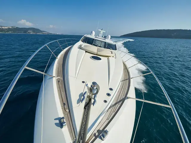 Sunseeker Predator 72