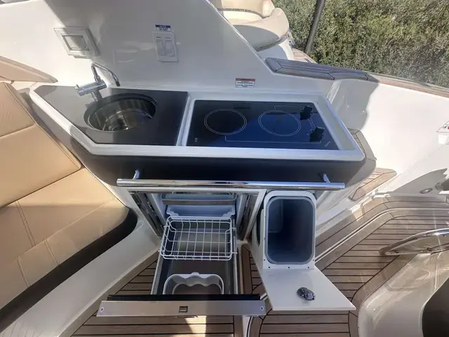 Sea Ray Sundancer 320