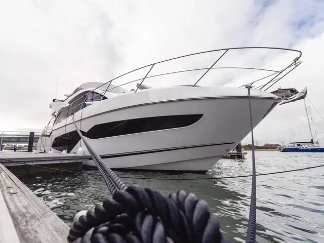 Sunseeker Manhattan 55