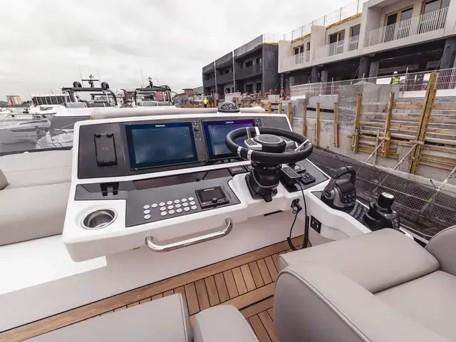 Sunseeker Manhattan 55