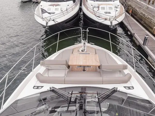 Sunseeker Manhattan 55