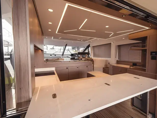 Sunseeker Manhattan 55