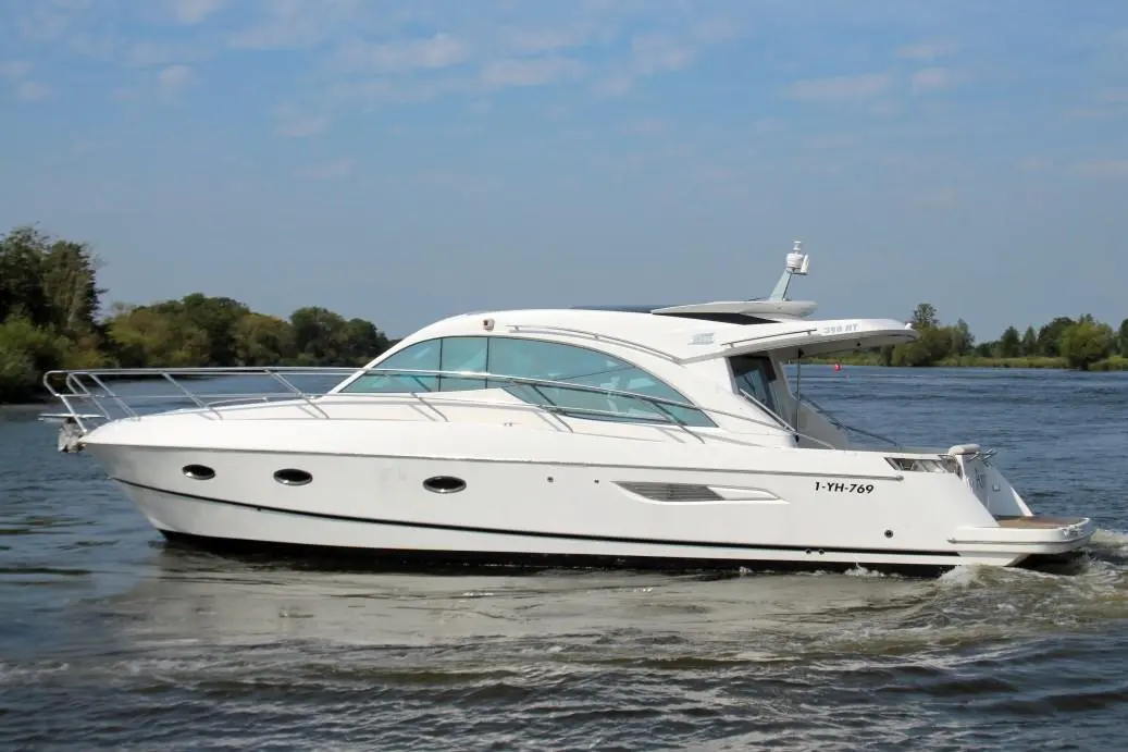 2007 Galeon 390 ht