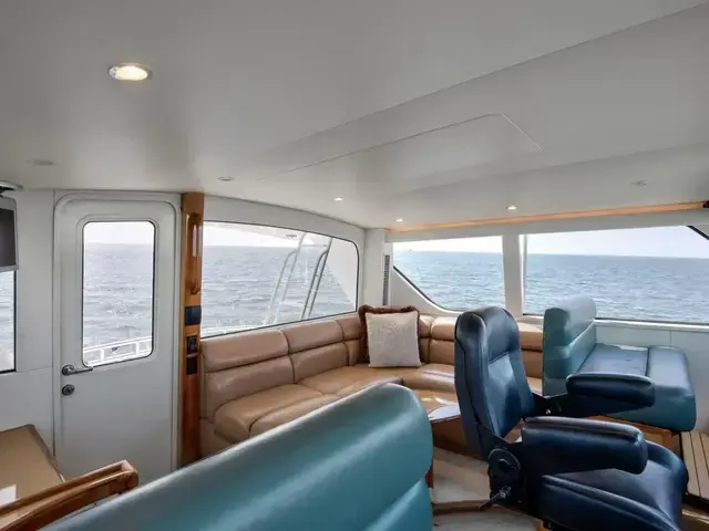 Viking Yachts 61