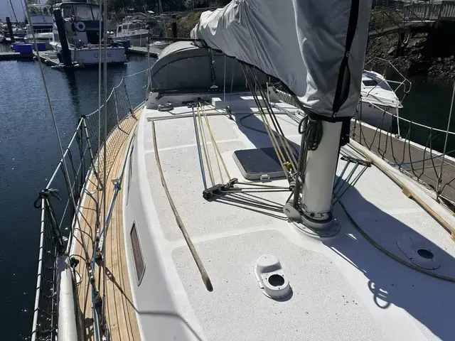 Custom Whiting Yachts 40