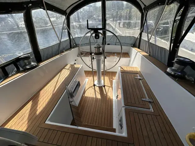 Custom Whiting Yachts 40