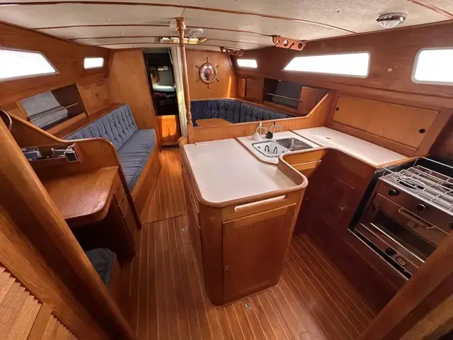 Custom Whiting Yachts 40