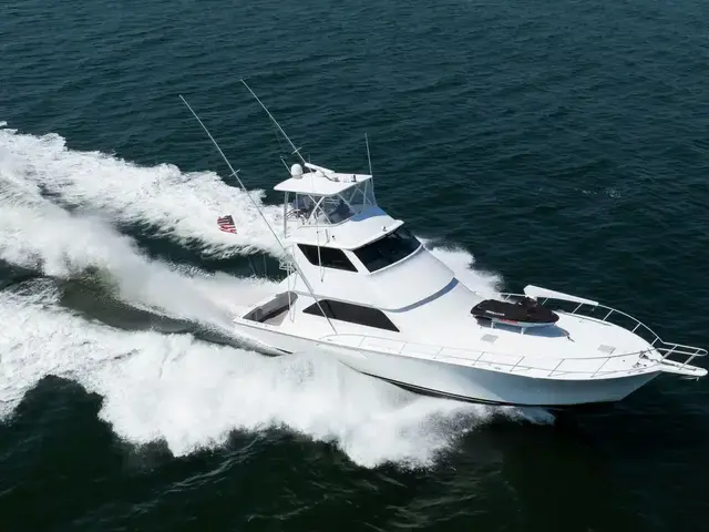 Viking Yachts 61