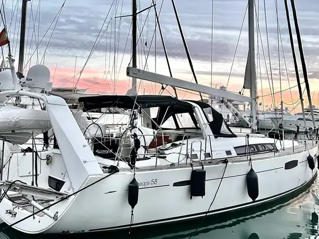 Beneteau Oceanis 58