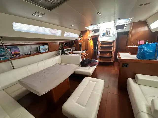 Beneteau Oceanis 58