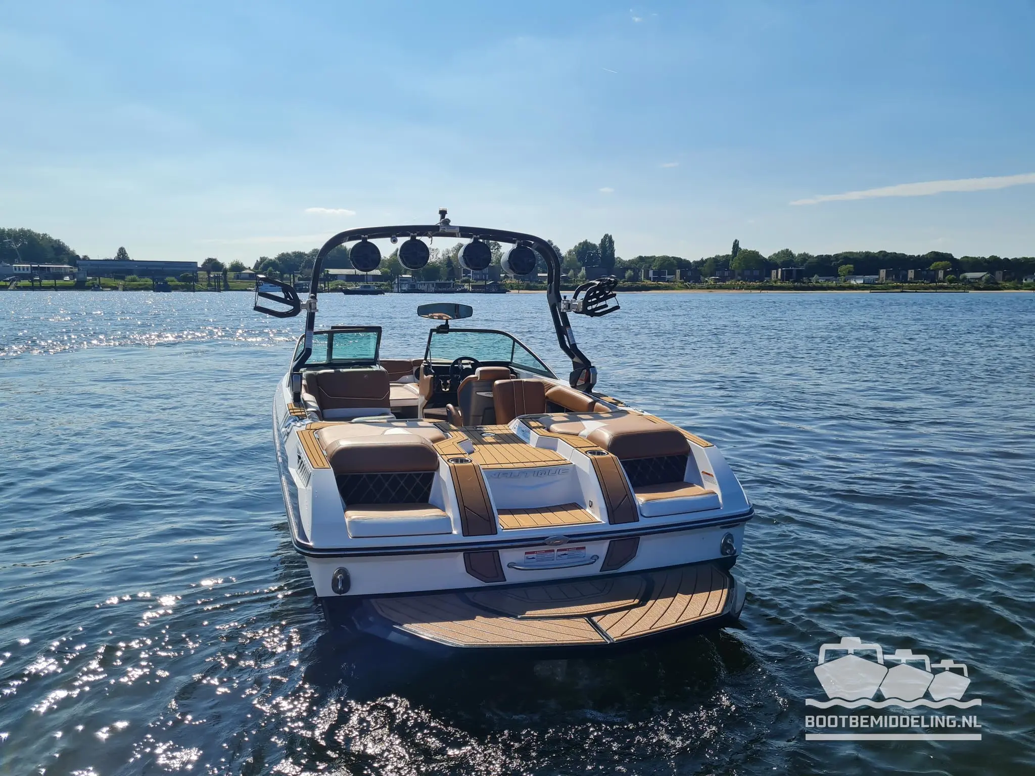 2017 Nautique gs22, team edition