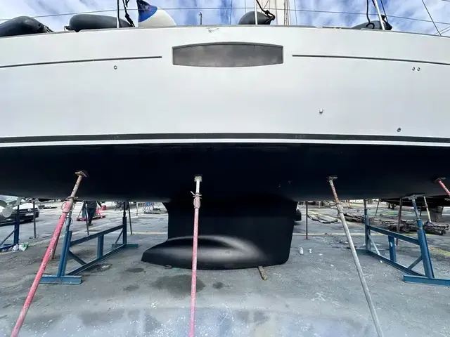 Beneteau Oceanis 58