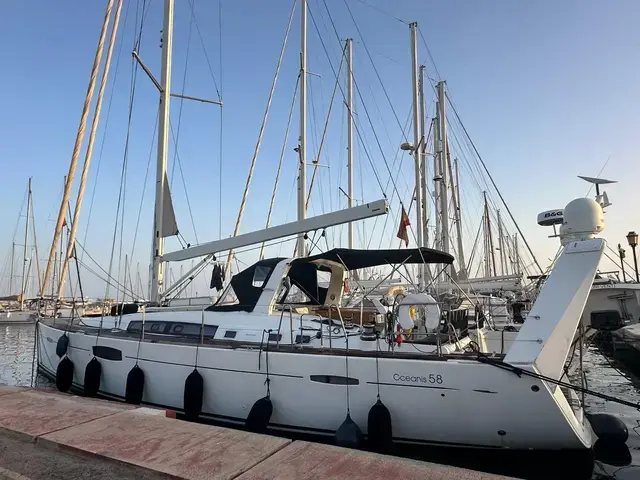 Beneteau Oceanis 58