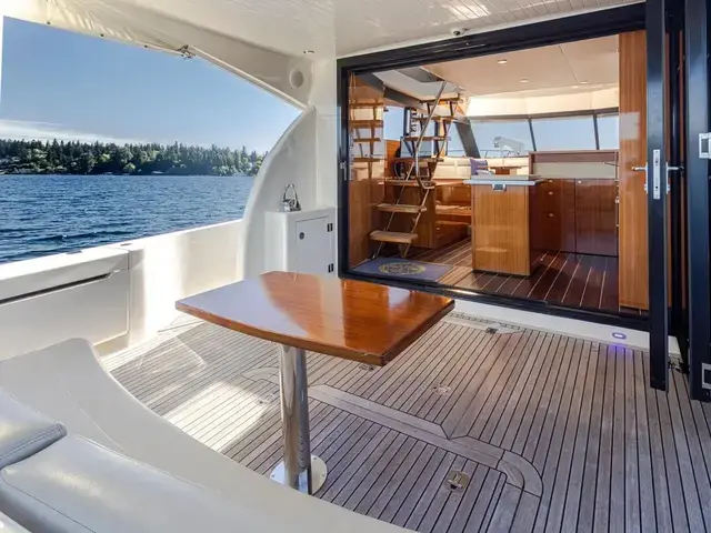 Maritimo 50'