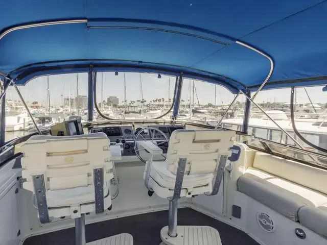 Californian 55 Cockpit Motor Yacht