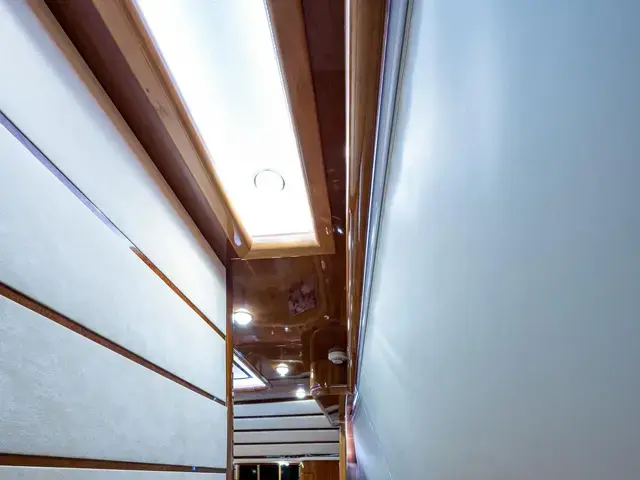 Ferretti Yachts 94'