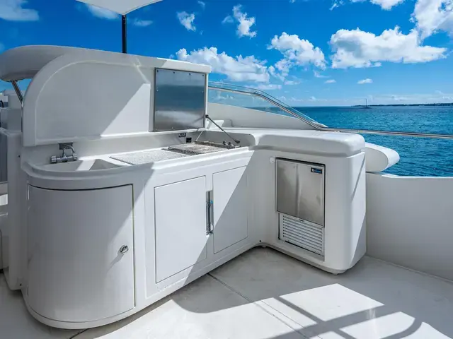 Ferretti Yachts 94'