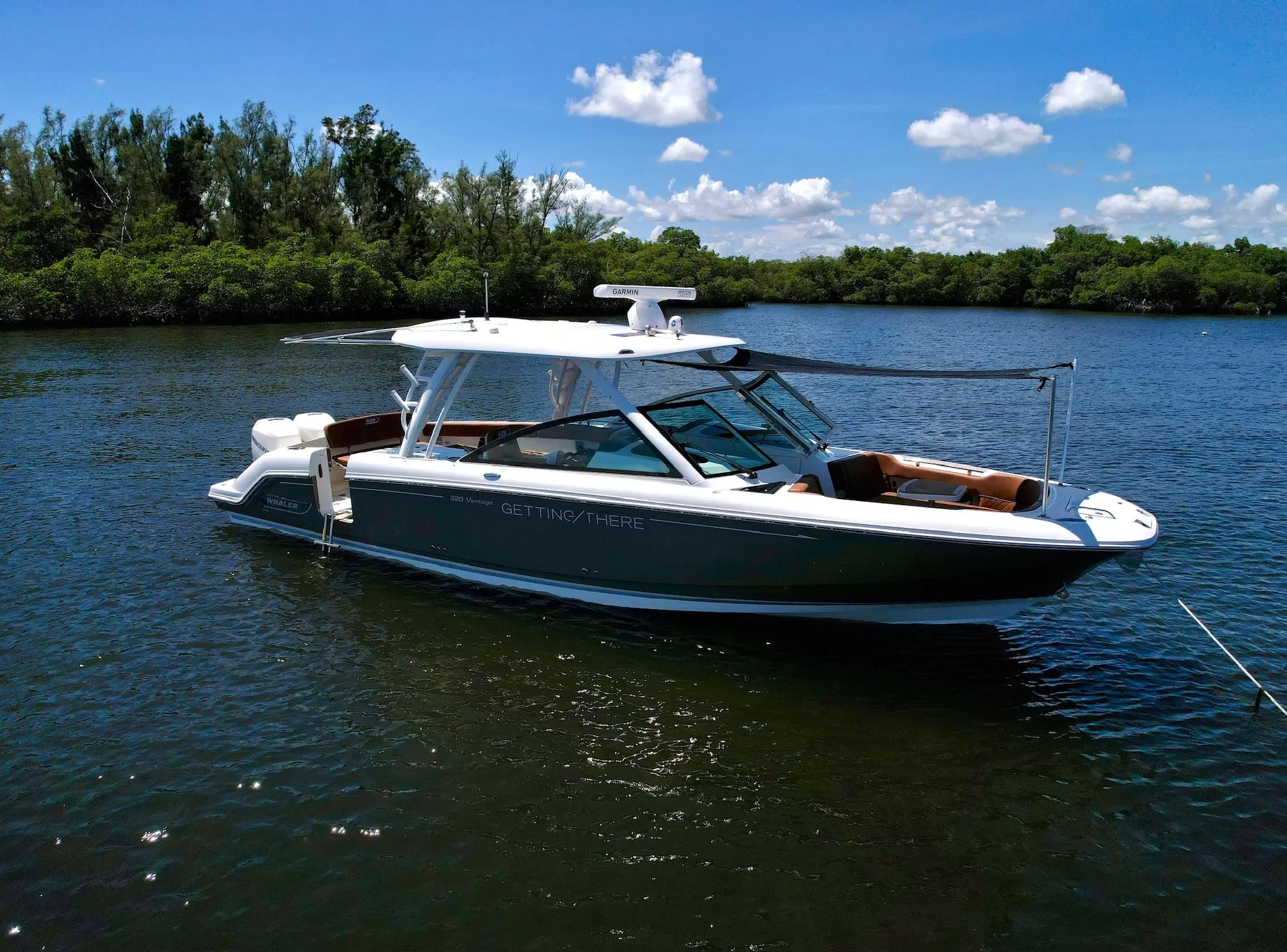 2017 Boston Whaler 32