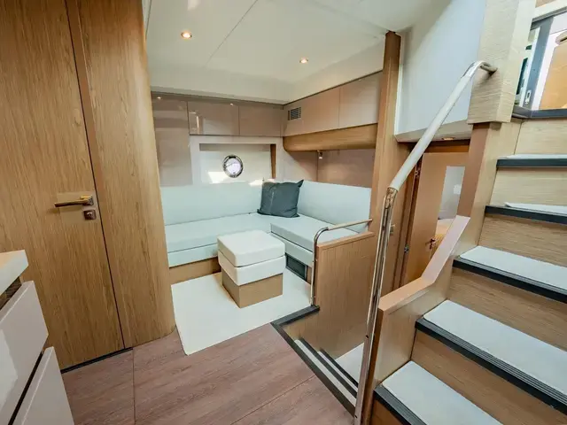 Beneteau 50'