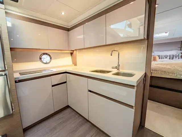 Beneteau 50'