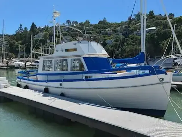 Grand Banks 32'