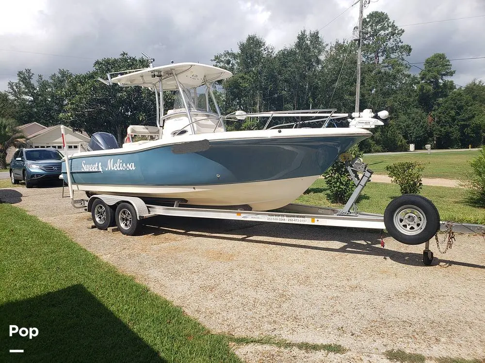 2014 Pioneer 222 sport fish