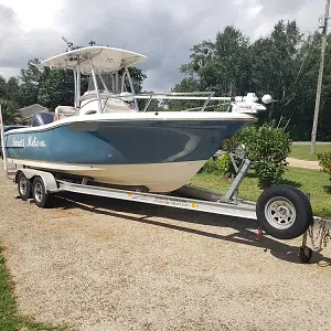 2014 Pioneer Boats 222 Sport Fish