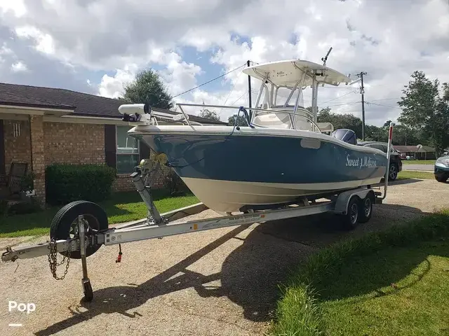 Pioneer Boats 222 Sport Fish