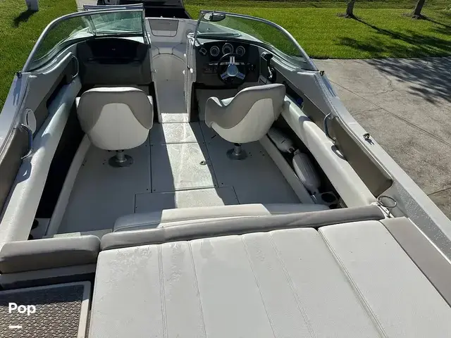 Sea Ray 230 Slx